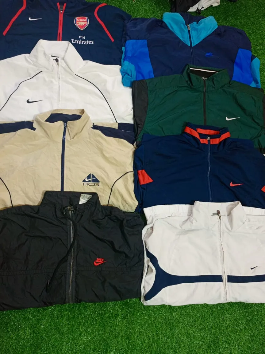 Branded nike windbreaker 24 pieces