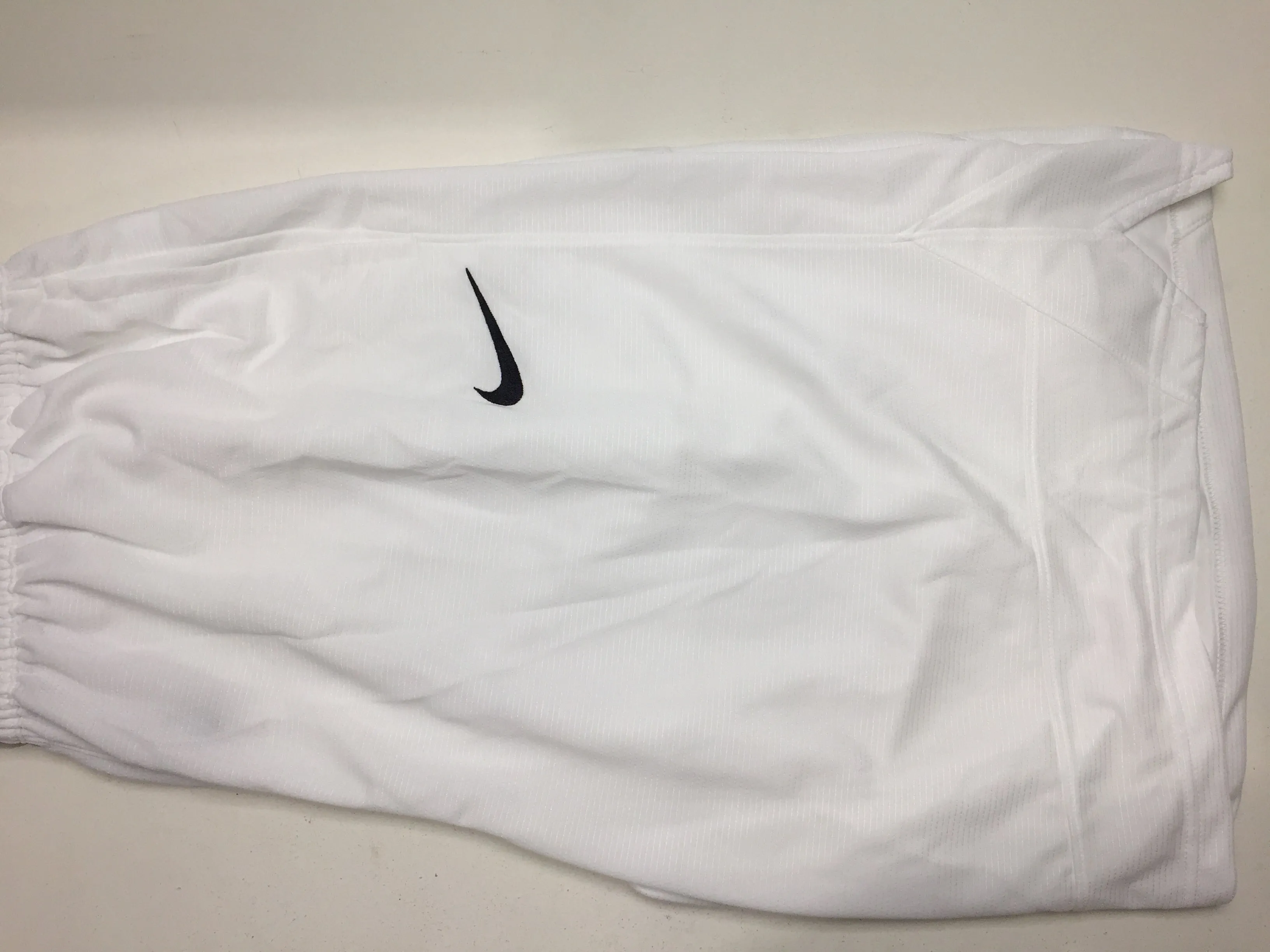 Nike Men Park Shorts Medium White Black Shorts