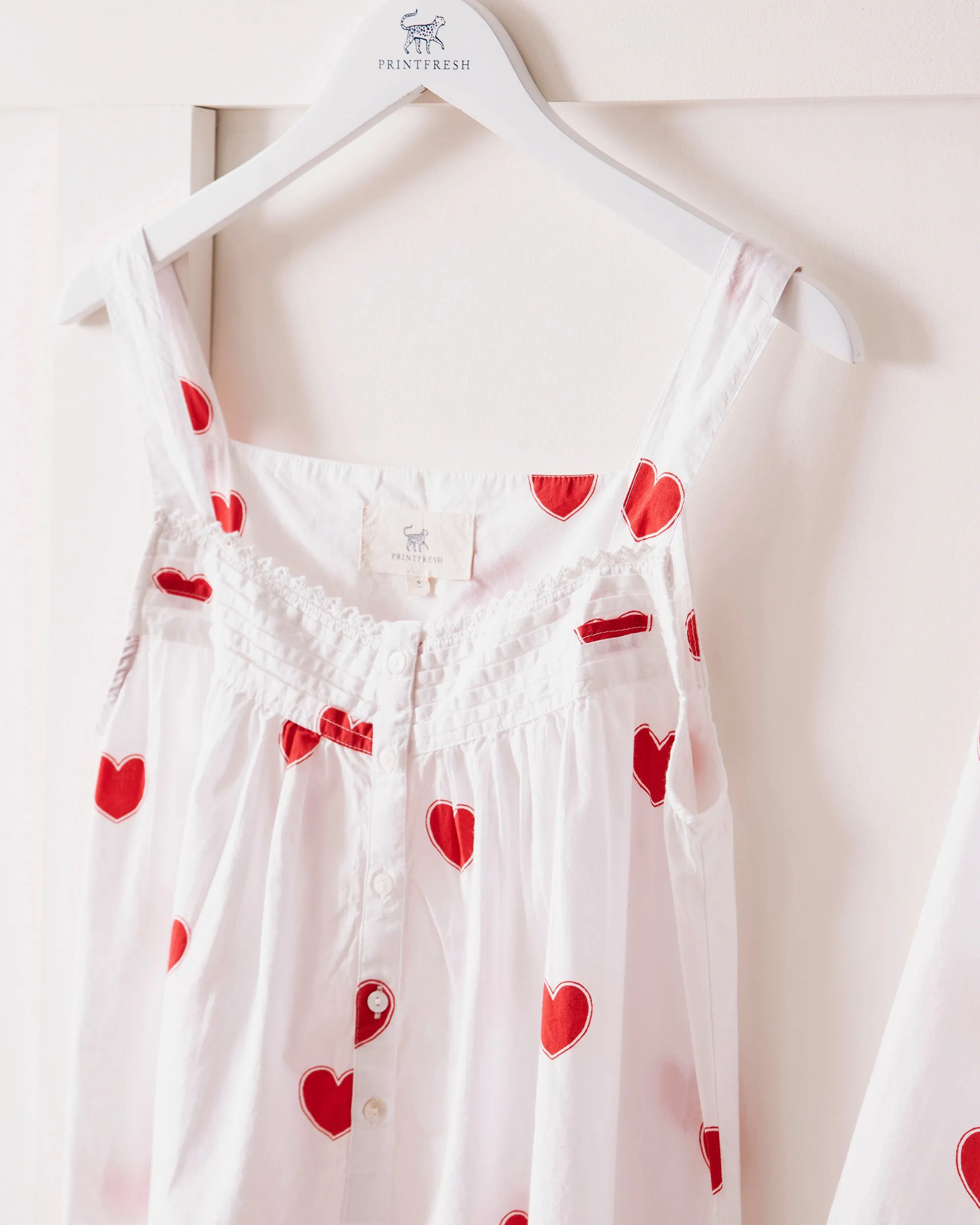 Queen of Hearts - Back to Bed Nightgown - Ruby Cloud