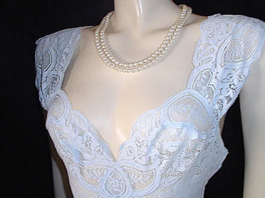 *RARE OLGA  ALL-LACE SPANDEX BODICE NIGHTGOWN IN CHERUB BLUE - SIZE LARGE