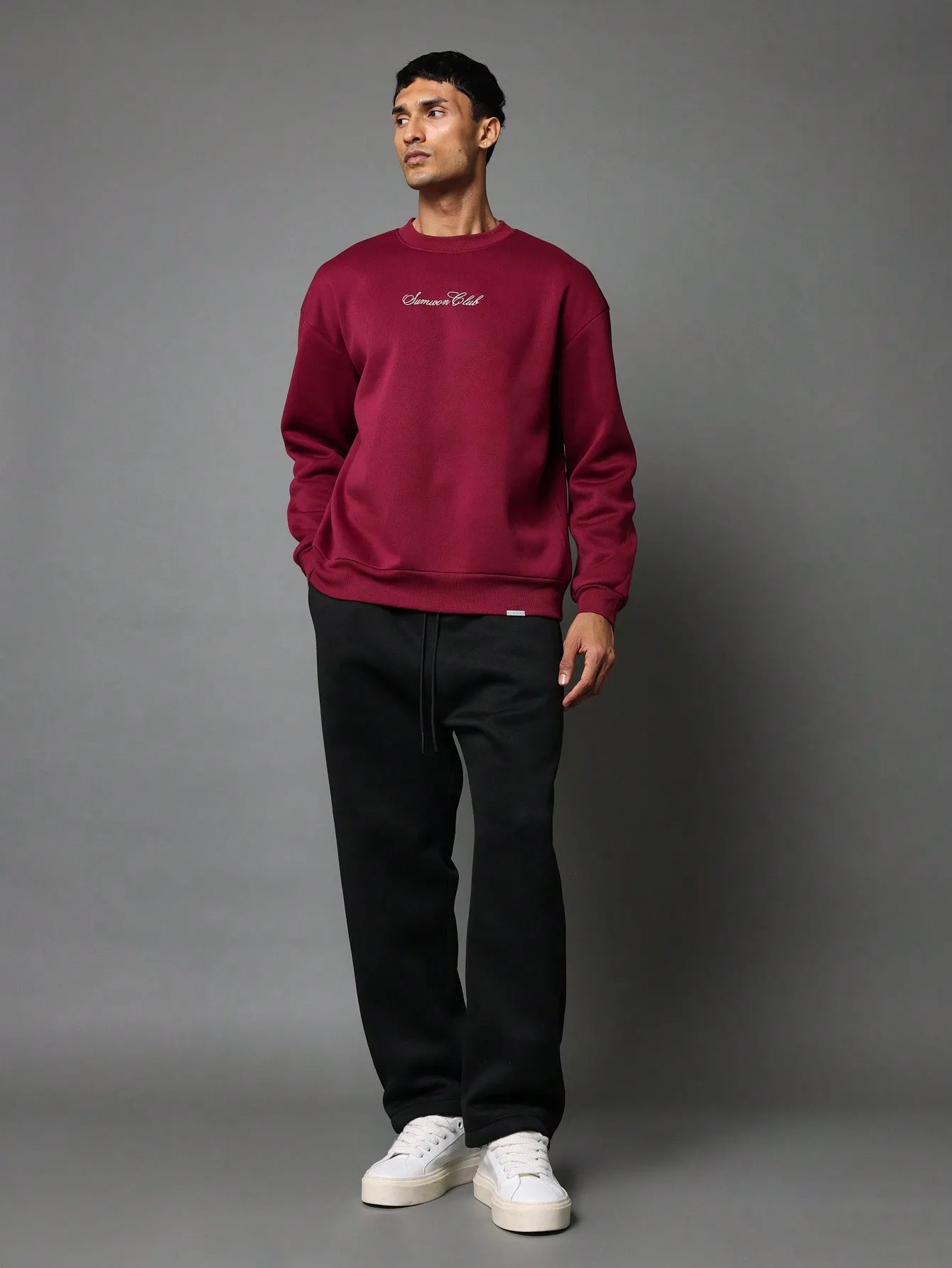 Regular Fit Sweatshirt With Embroidery