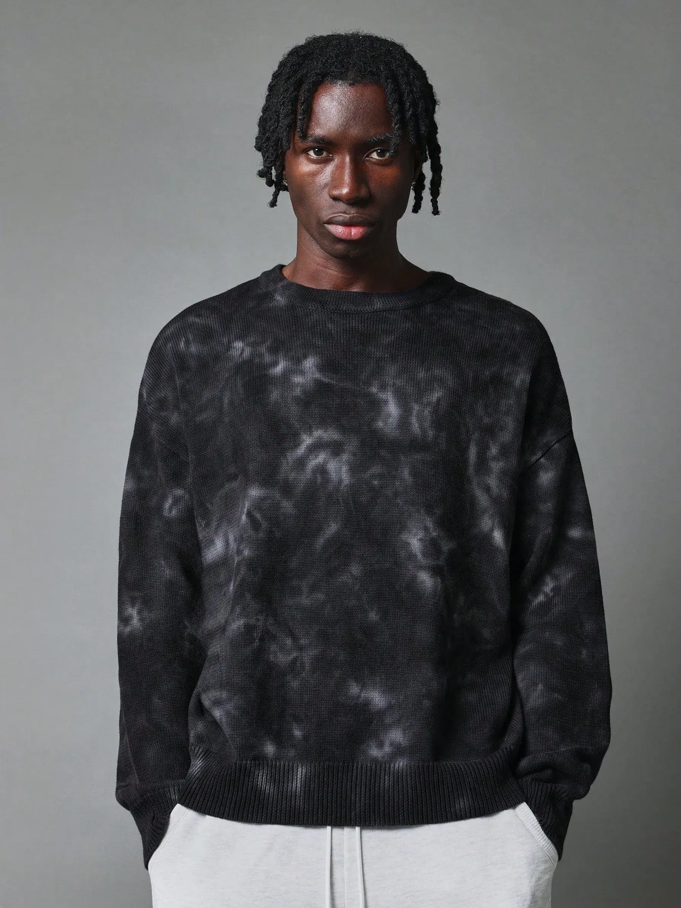 Regular Fit Tie-Dye Crew Neck Washed Sweater