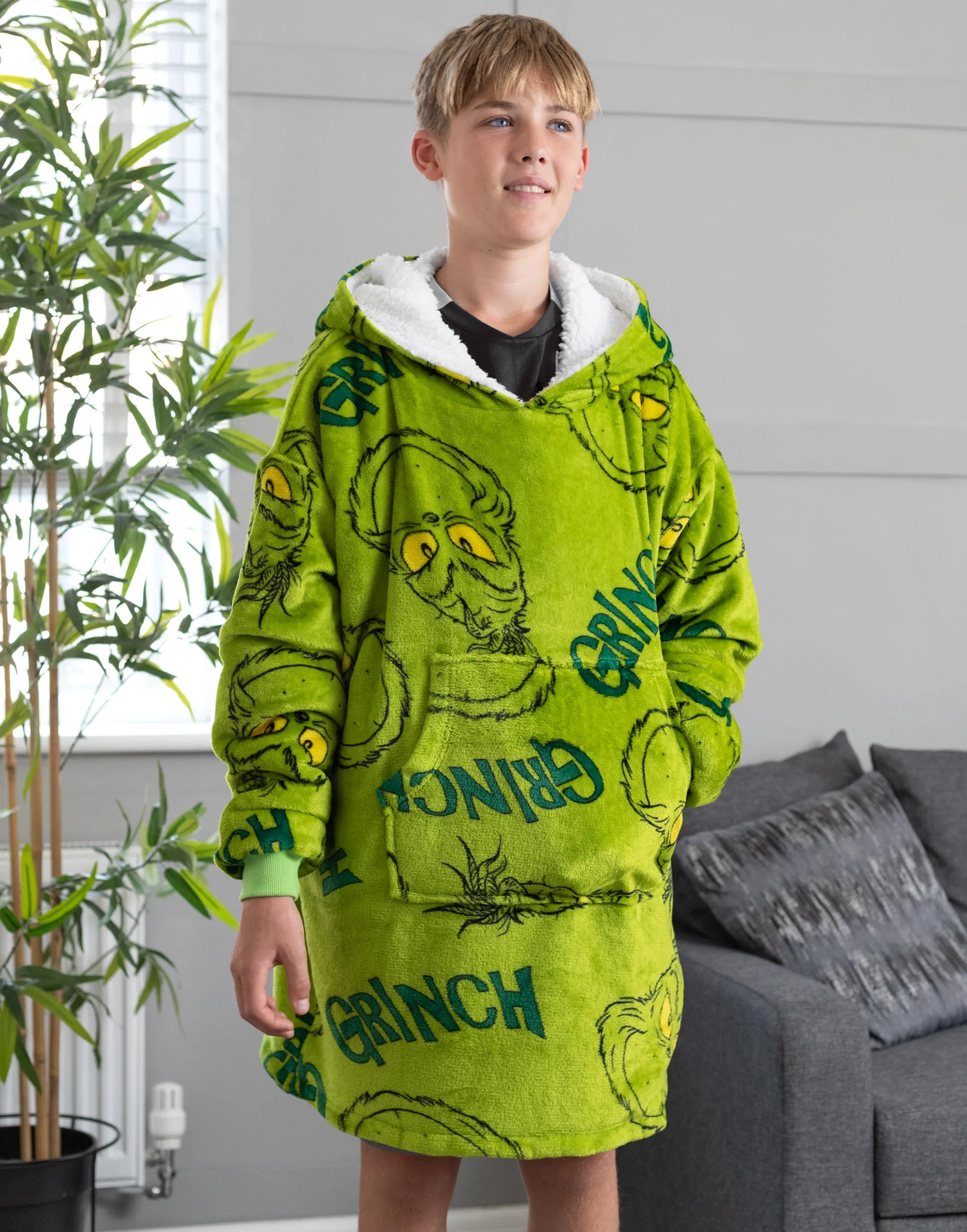 The Grinch Kids 'VUddie' Oversized Blanket Hoodie