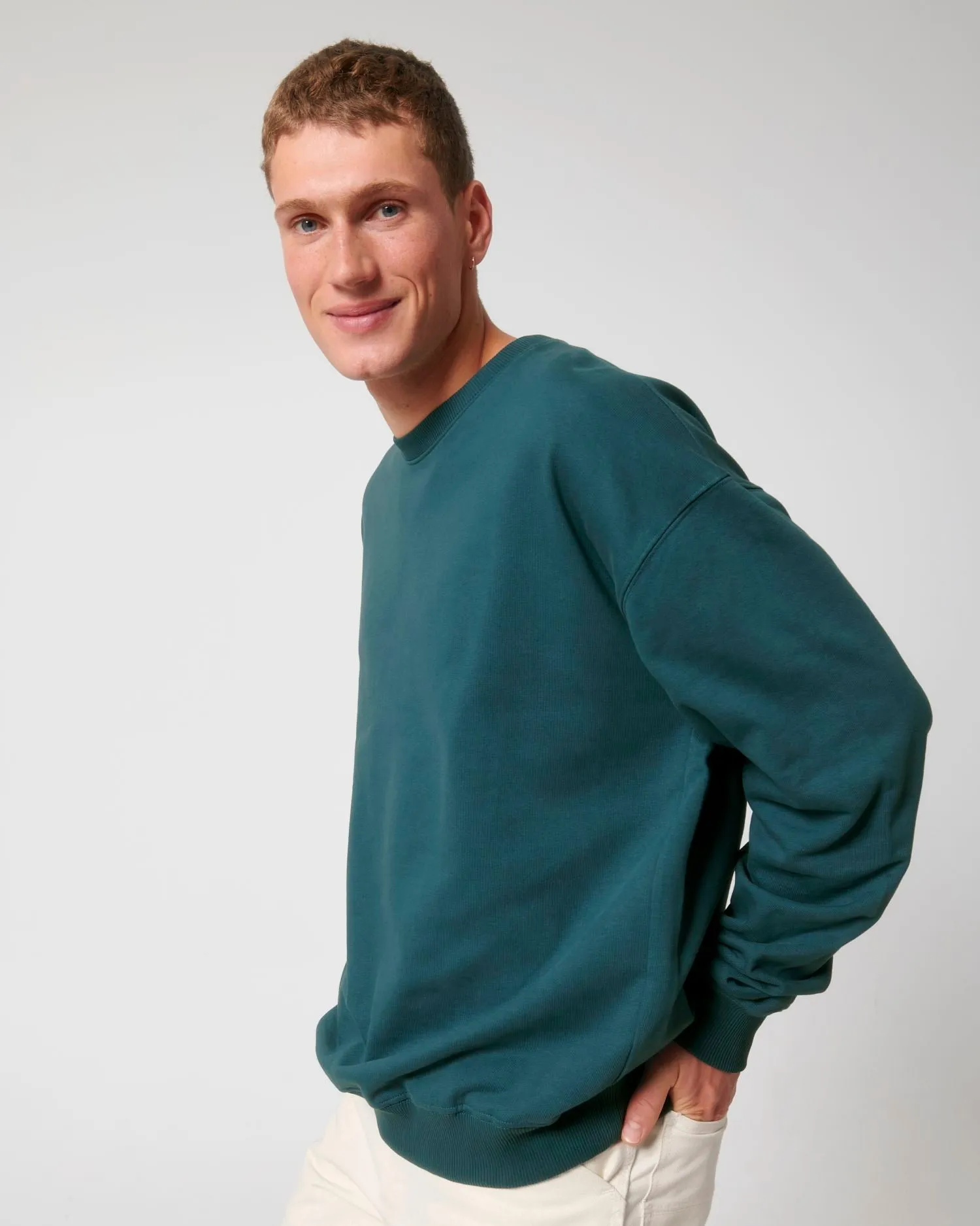 Unisex Organic Boxy Dry-Feel Sweatshirt - 400 g/m² | Ledger Dry Crewnecks STSU798