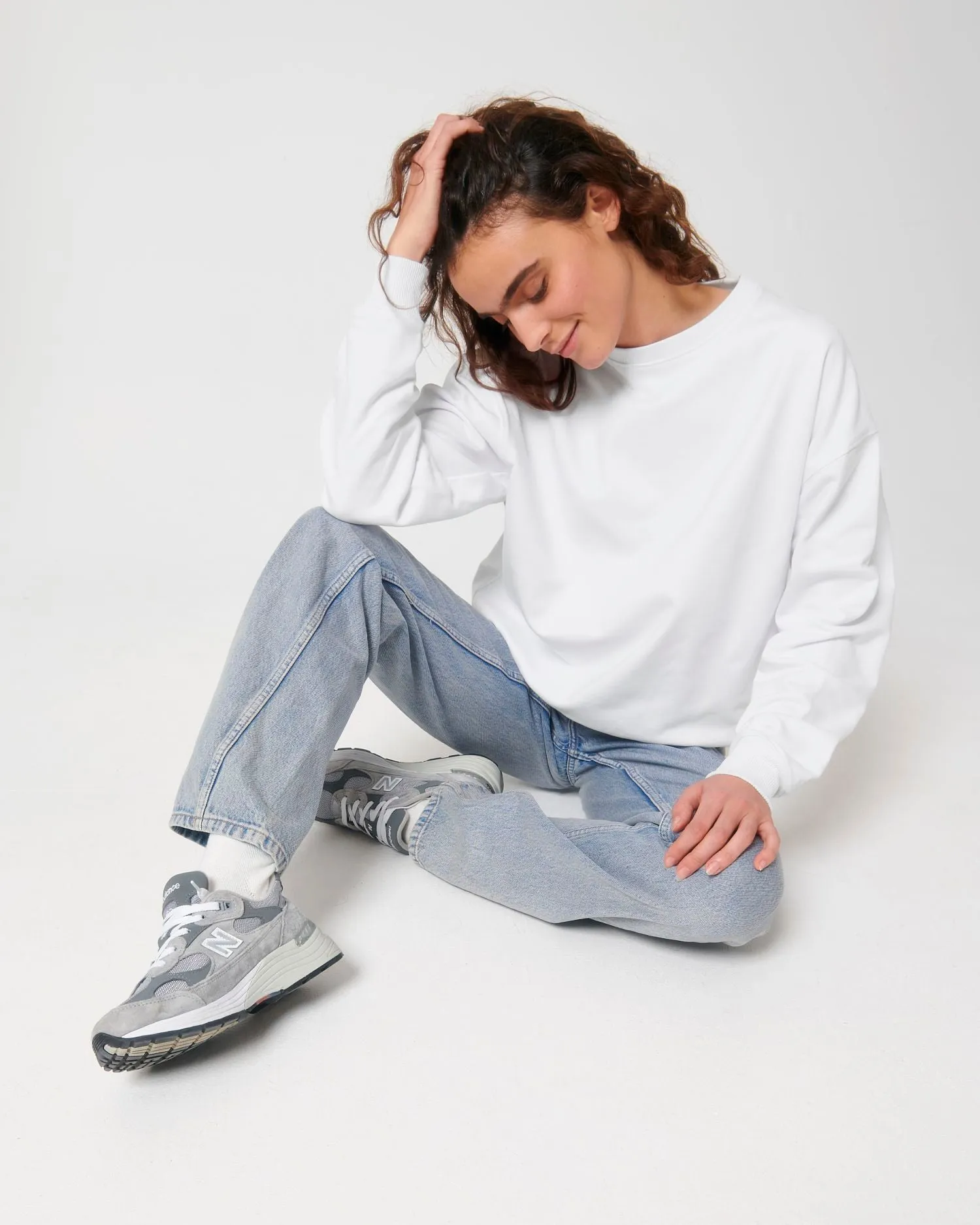 Unisex Organic Boxy Dry-Feel Sweatshirt - 400 g/m² | Ledger Dry Crewnecks STSU798