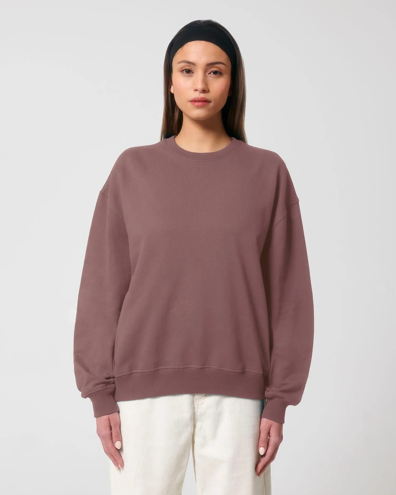 Unisex Organic Boxy Dry-Feel Sweatshirt - 400 g/m² | Ledger Dry Crewnecks STSU798